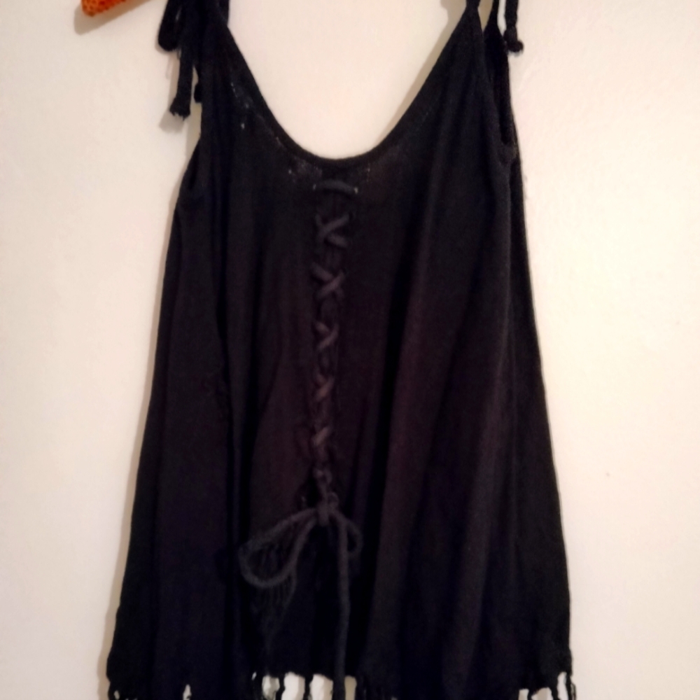 Billabong beautiful top all items marked $10 or less are 10 for 25